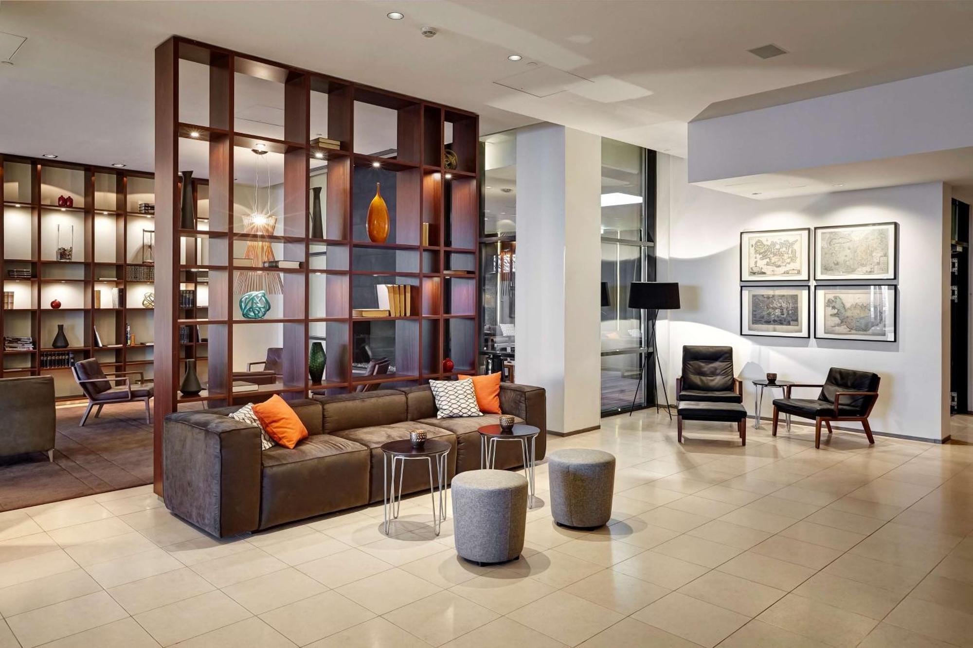 Hilton Reykjavik Nordica Hotel Bagian luar foto