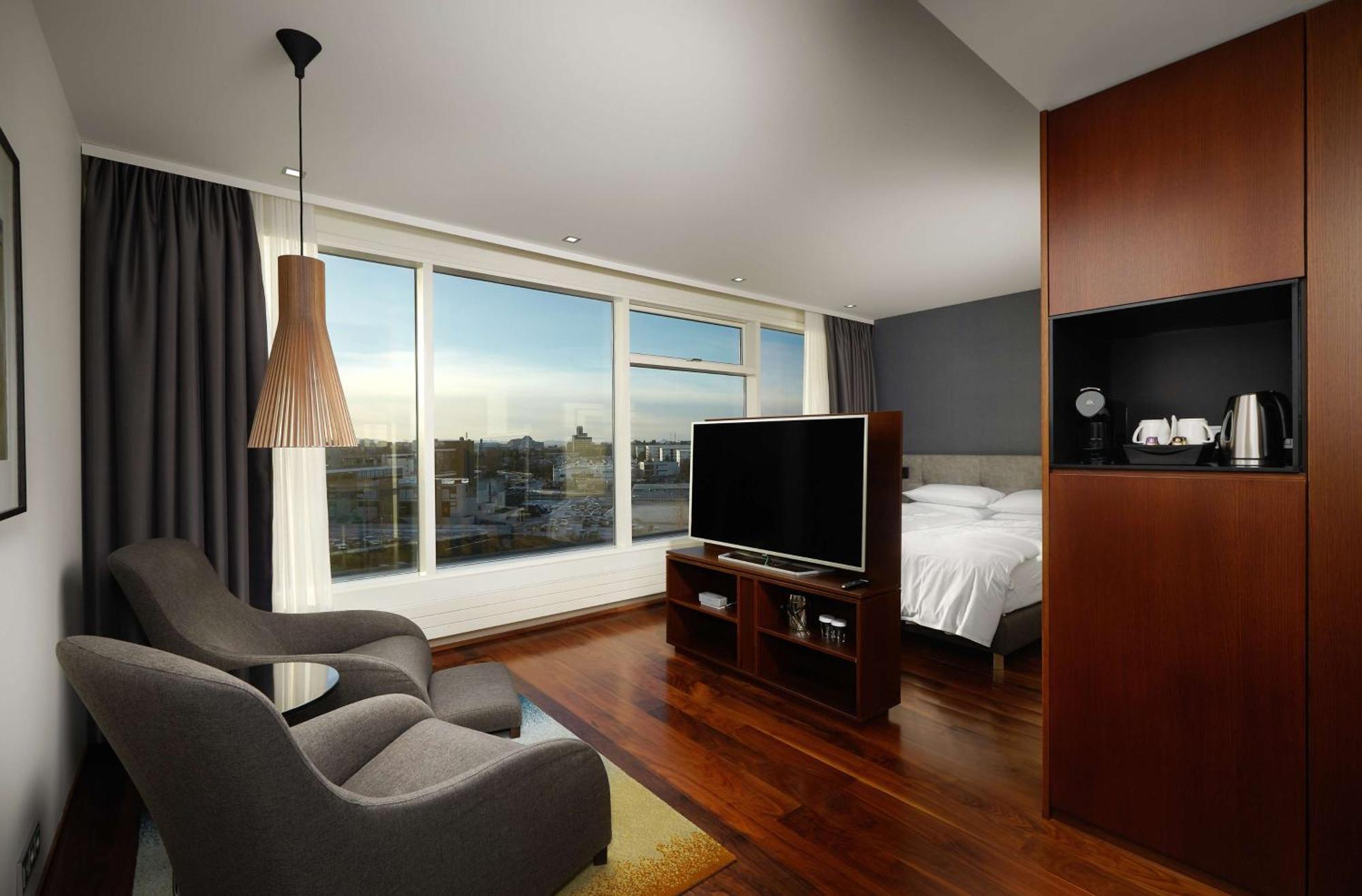 Hilton Reykjavik Nordica Hotel Bagian luar foto