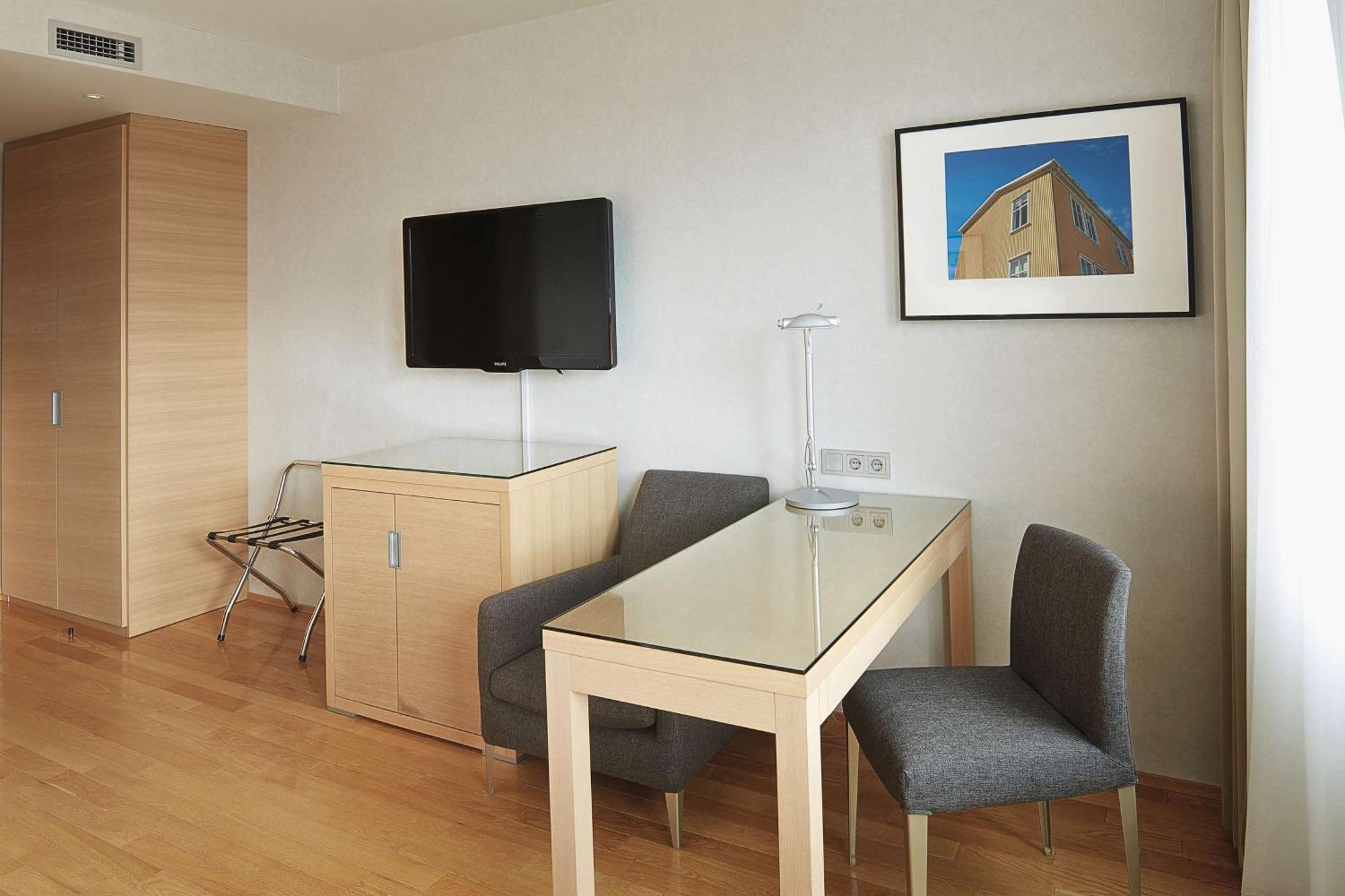 Hilton Reykjavik Nordica Hotel Bagian luar foto