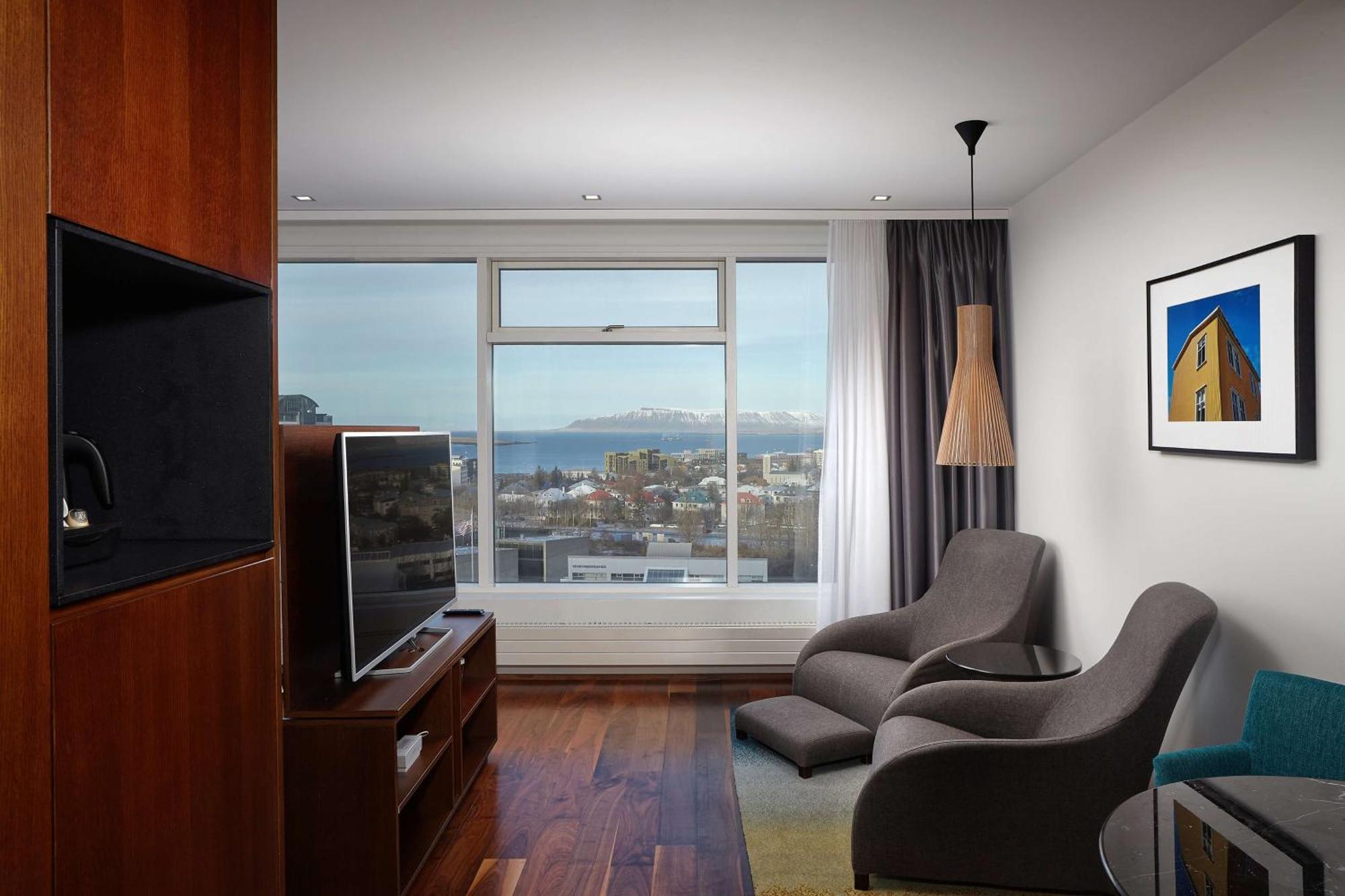 Hilton Reykjavik Nordica Hotel Bagian luar foto